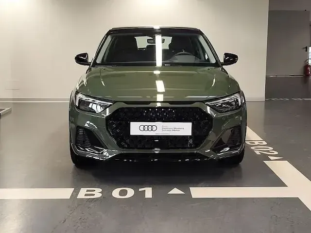Nuova Audi A1 Ambiente 116 CV (85 kW) 2025 Verde SUV