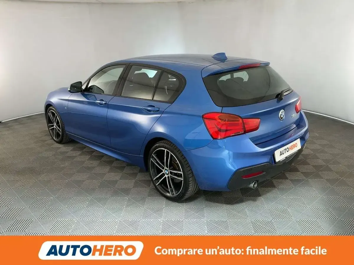 Usata BMW 116 M Sport 116 CV (85 kW) 2019 Blu/azzurro Utilitaria