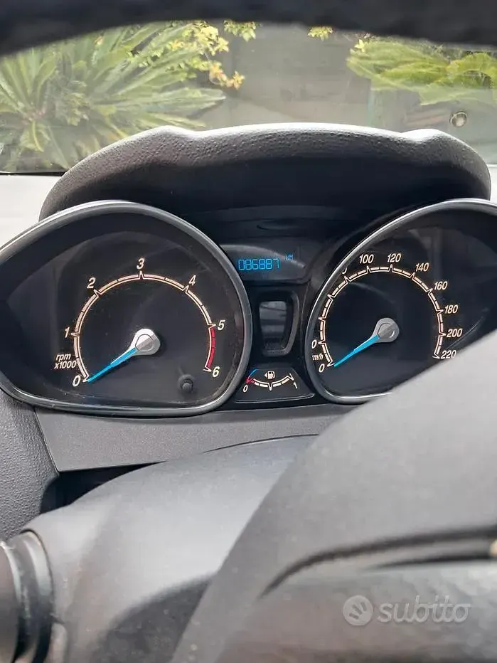 Occasion Ford Fiesta Titanium 75 PK (55 kW) 2012 Grijs Sedan