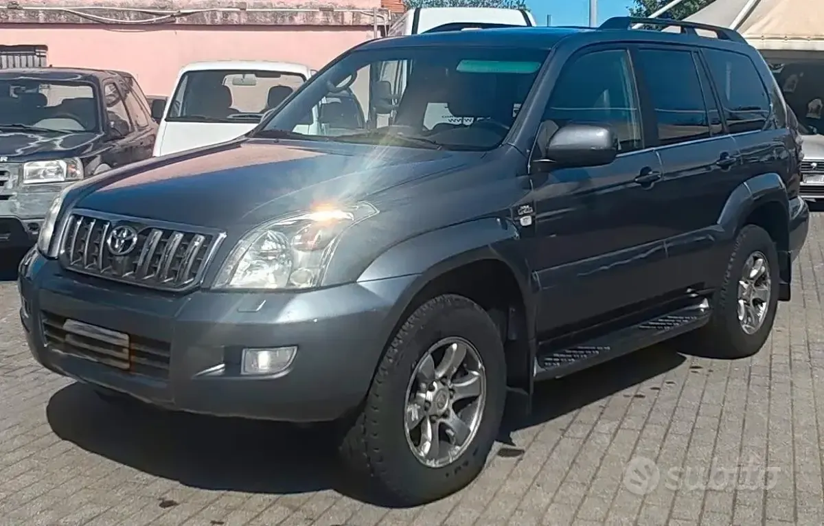 Gebraucht Toyota Land Cruiser 173 PS (127 kW) 2009 SUV