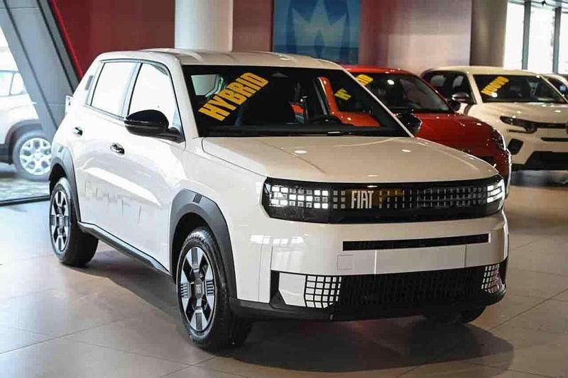 Nuova Fiat Grande Panda Business 101 CV (74 kW) 2026 Bianco Utilitaria