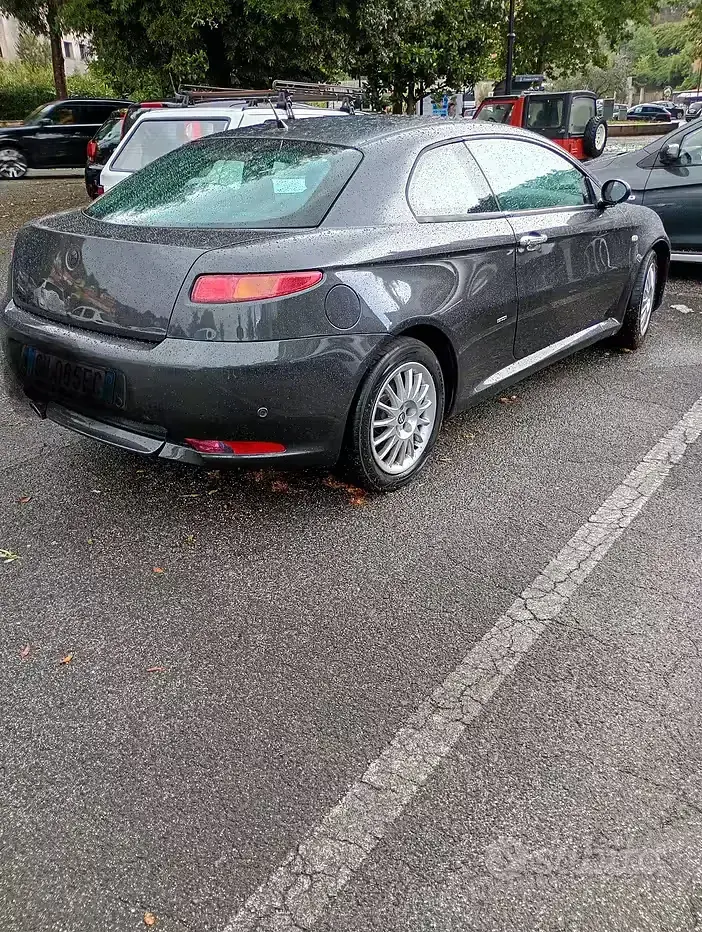 Usata Alfa Romeo GT 166 CV (122 kW) 2005 Coupé