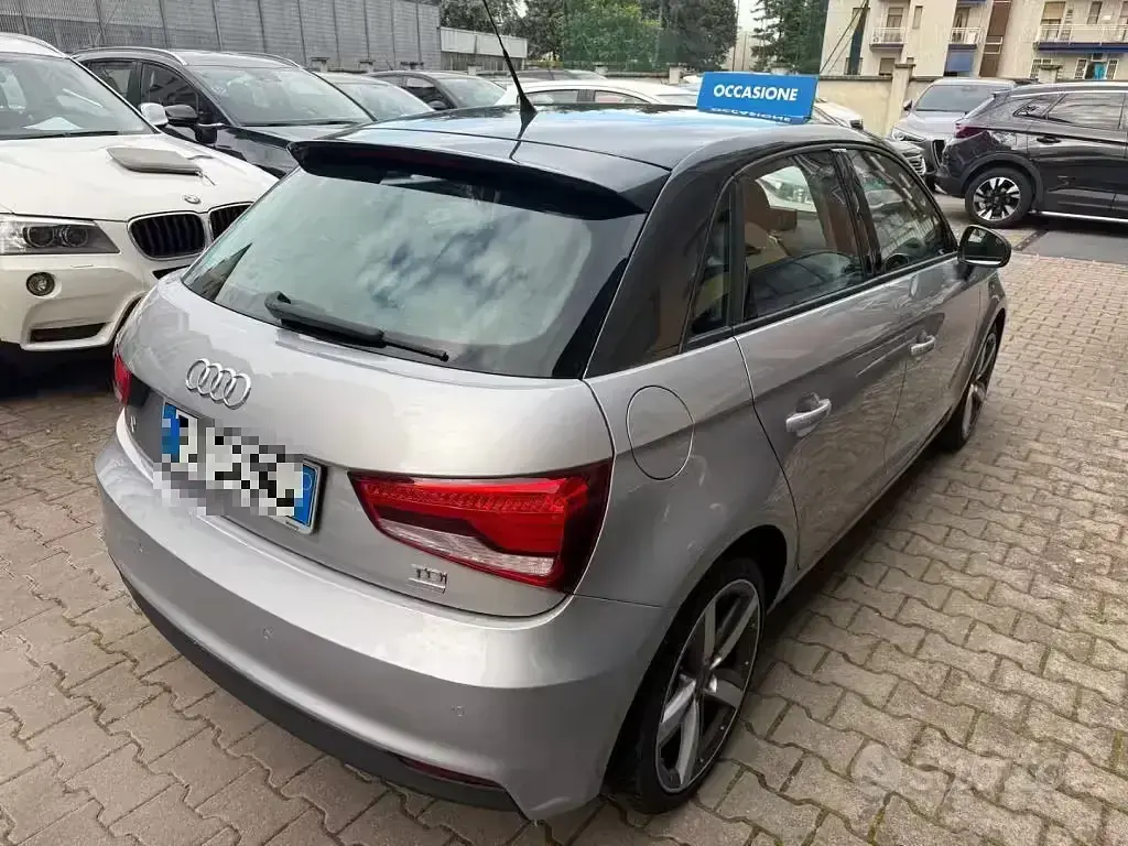 Usata Audi A1 90 CV (66 kW) 2015 Grigio Utilitaria
