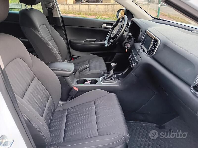 Usata Kia Sportage 136 CV (100 kW) 2017 Bianco SUV