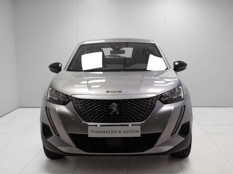 Usata Peugeot e-2008 Active 100 kW (136 CV) 2023 Grigio SUV