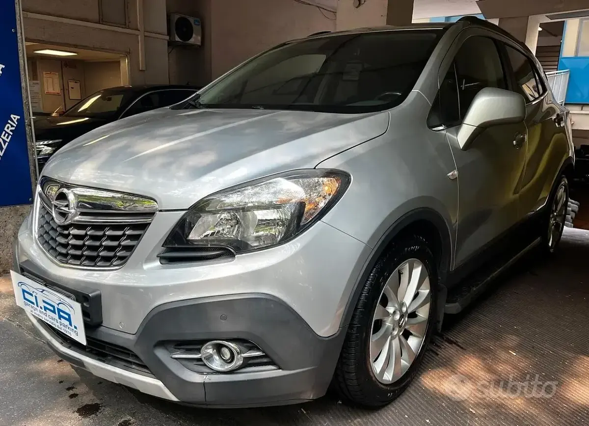 Usata Opel Mokka Cosmo 140 CV (102 kW) 2015 Grigio SUV