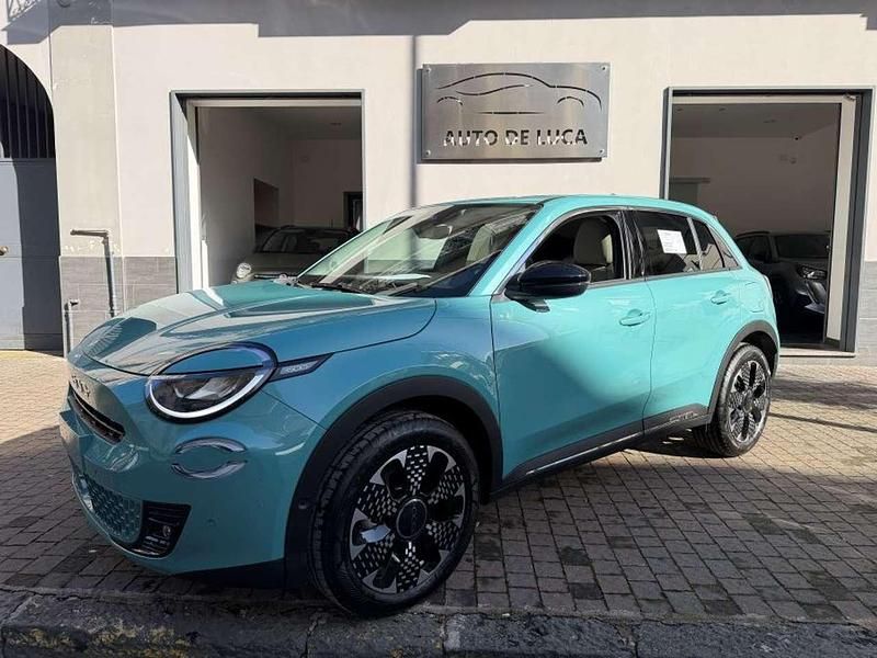 Nuova Fiat 600 La Prima 136 CV (100 kW) 2026 Other SUV