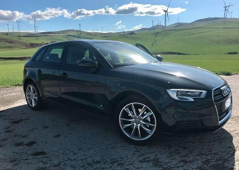 Usata Audi A3 Business 116 CV (85 kW) 2018 Berlina