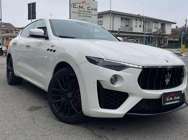 Usata Maserati Levante GT 330 CV (242 kW) 2021 Bianco SUV