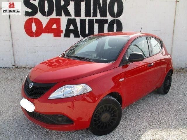 Rosso Usata 2020 Lancia Ypsilon S Due volumi | 9450 € (Buon prezzo) - Immagine 1/4