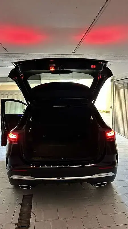 Usata Mercedes GLA180 Premium 116 CV (85 kW) 2024 SUV