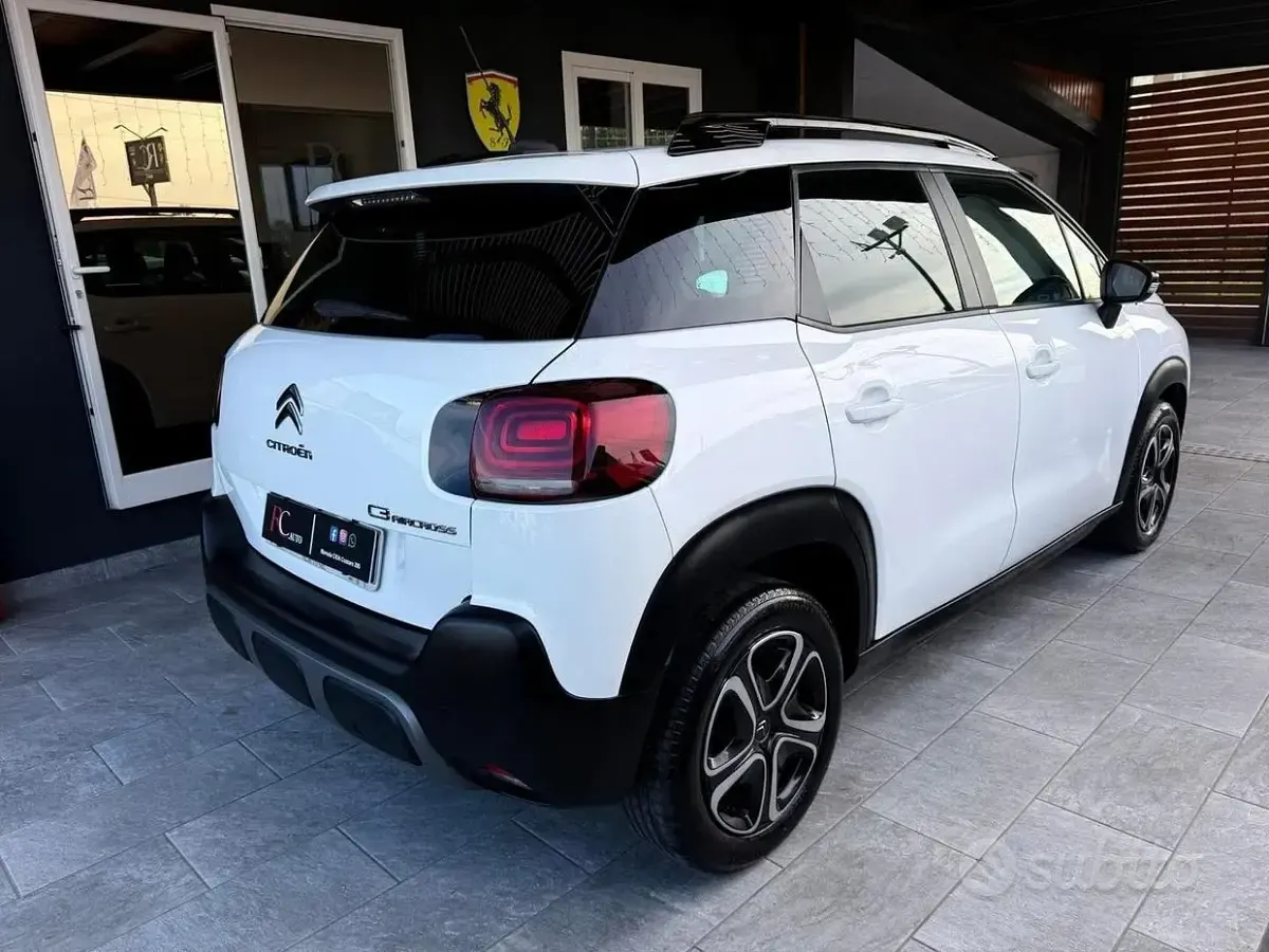 Usata Citroën C3 Aircross Shine 120 CV (88 kW) 2022 Bianco SUV