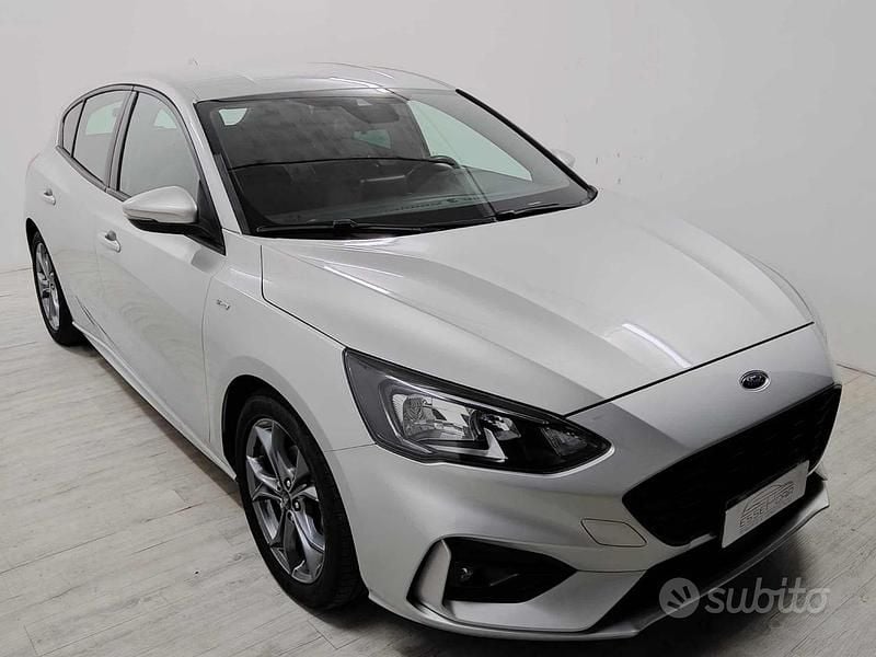 Usata Ford Focus ST 150 CV (110 kW) 2020 Grigio Berlina