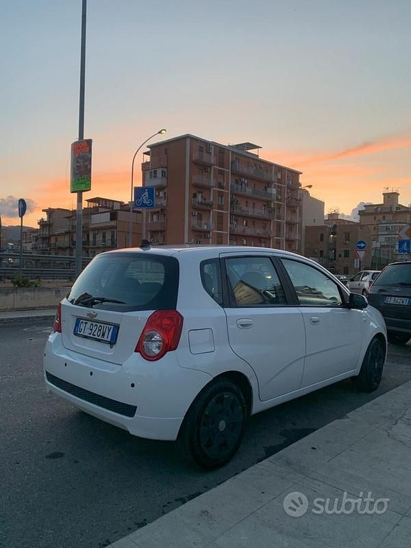Usata Chevrolet Aveo 2010 Bianco Utilitaria