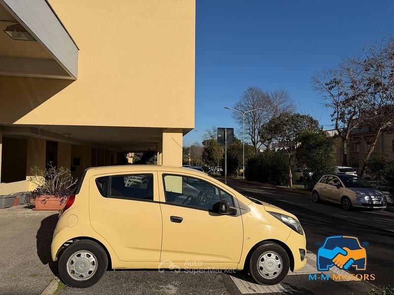 Usata Chevrolet Spark LS 68 CV (50 kW) 2013 Giallo Utilitaria