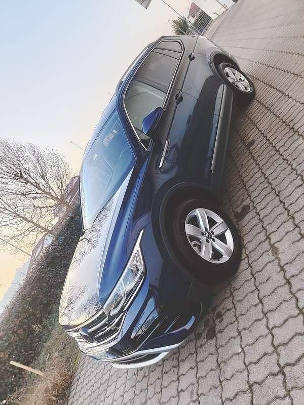 Usata VW Tiguan Allspace 200 CV (147 kW) 2023 Blu/azzurro SUV