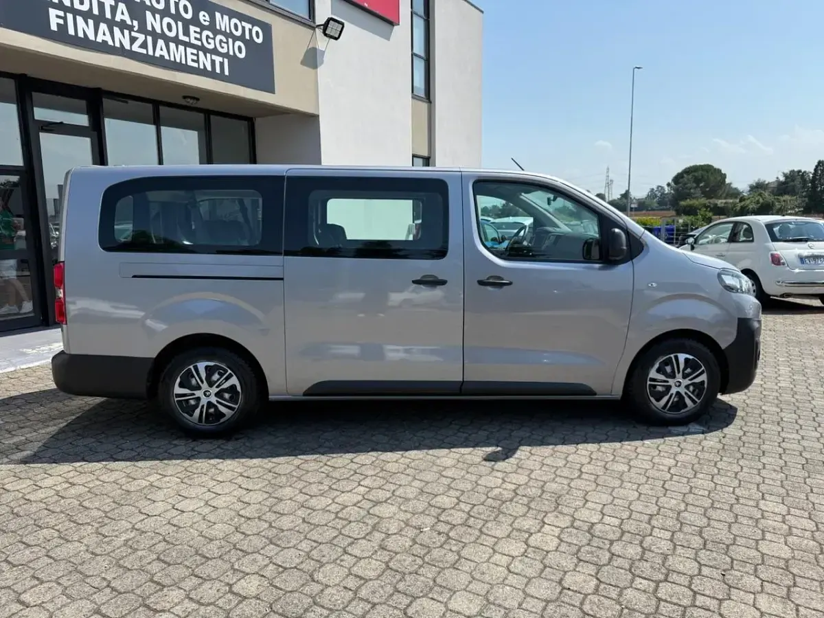 Usata Citroën Spacetourer Business Class 120 CV (88 kW) 2021 Grigio Monovolume