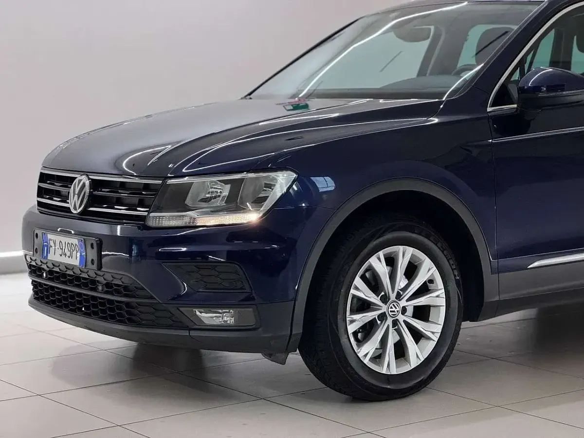 Usata VW Tiguan Business 150 CV (110 kW) 2019 Blu/azzurro SUV