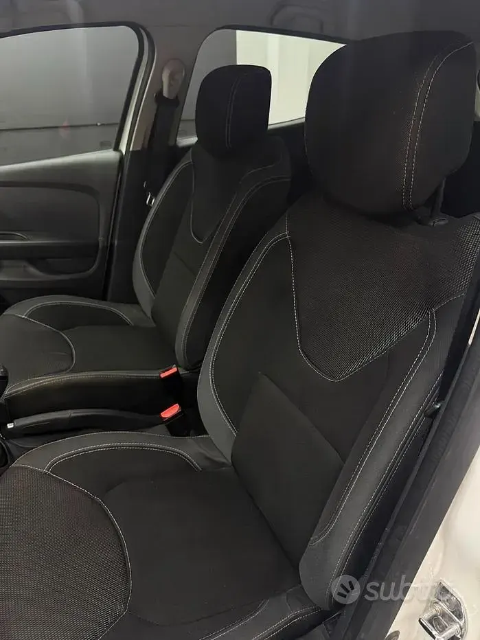 Usata Renault Clio 75 CV (55 kW) 2017 Bianco Utilitaria