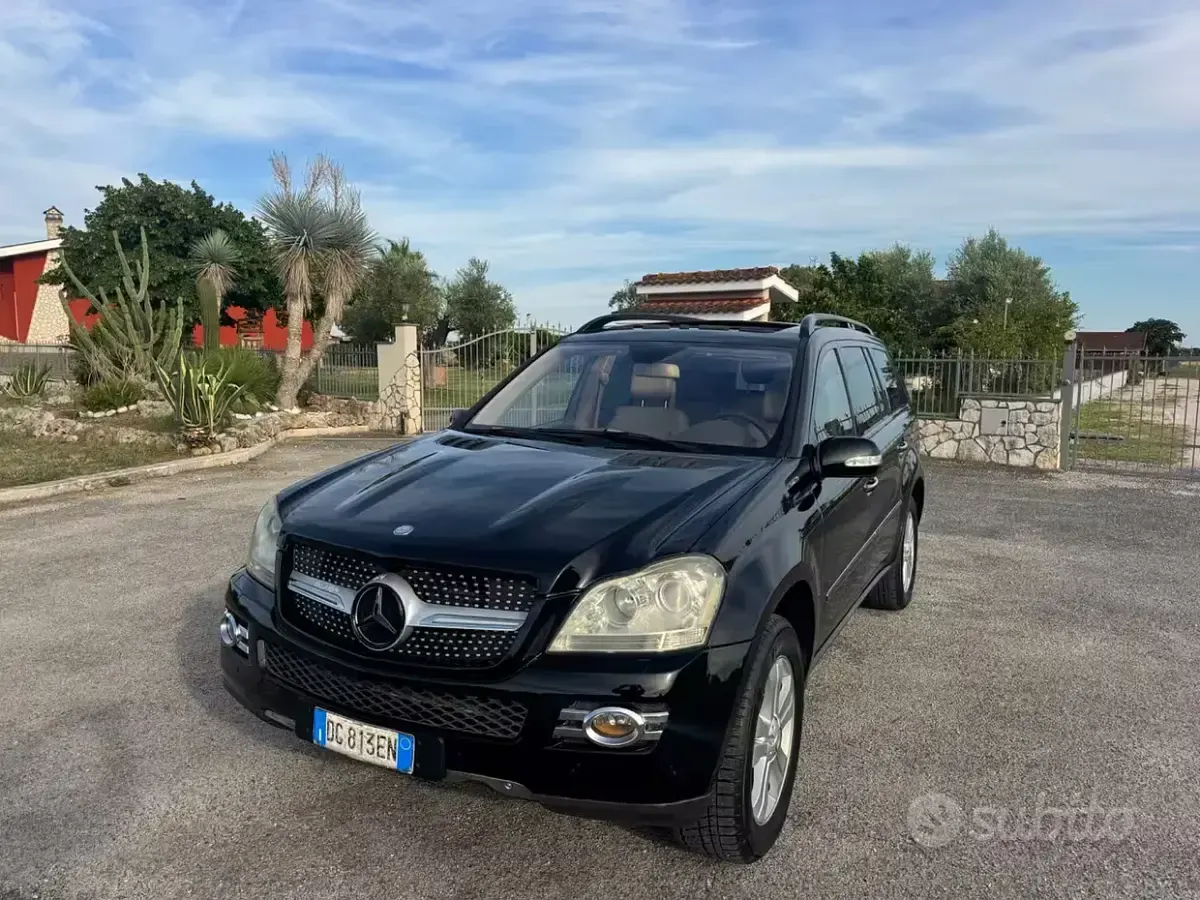 Usata Mercedes GL420 306 CV (225 kW) 2008 Nero SUV
