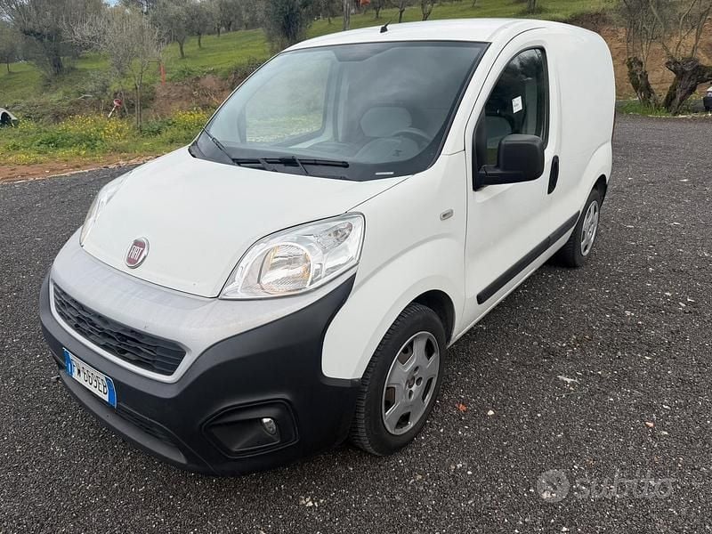 Usata Fiat Fiorino 75 CV (55 kW) 2020 Monovolume