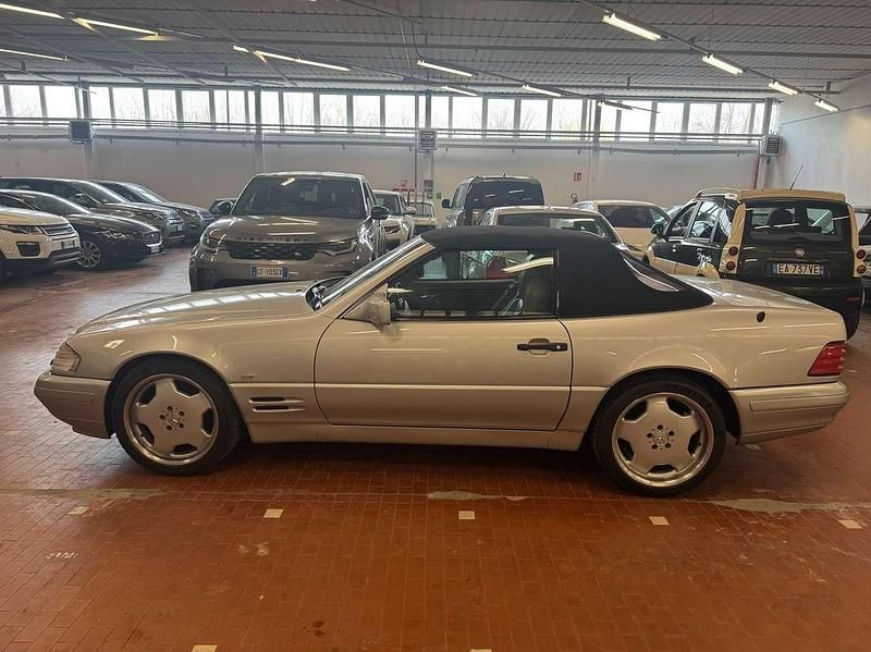 Usata Mercedes SL320 231 CV (169 kW) 1998 Argento Cabrio