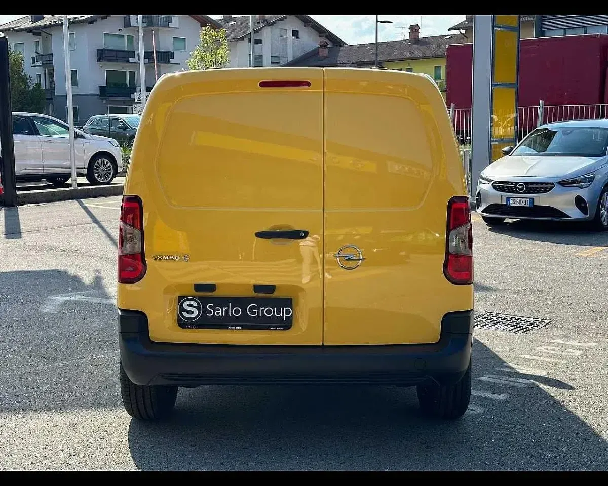 Usata Opel Combo-e Life Edition 2024 Giallo Furgone