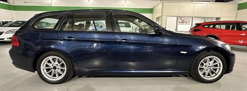Usata BMW 316 116 CV (85 kW) 2010 Blu/azzurro Station wagon