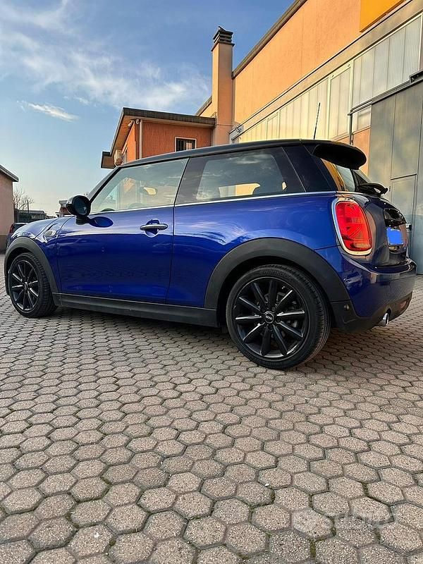 Usata Mini Cooper 136 CV (100 kW) 2019 Blu Utilitaria