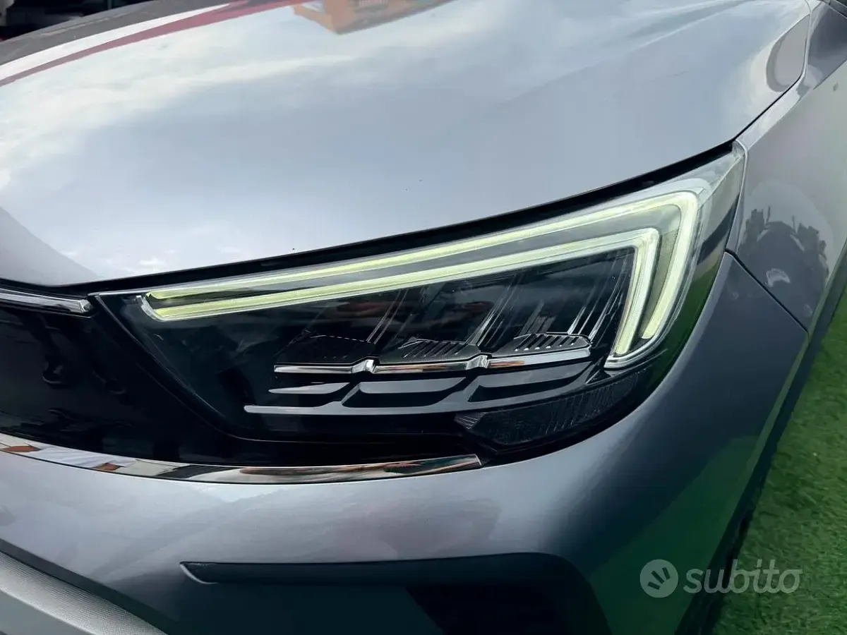 Usata Opel Crossland 83 CV (61 kW) 2021 Grigio SUV