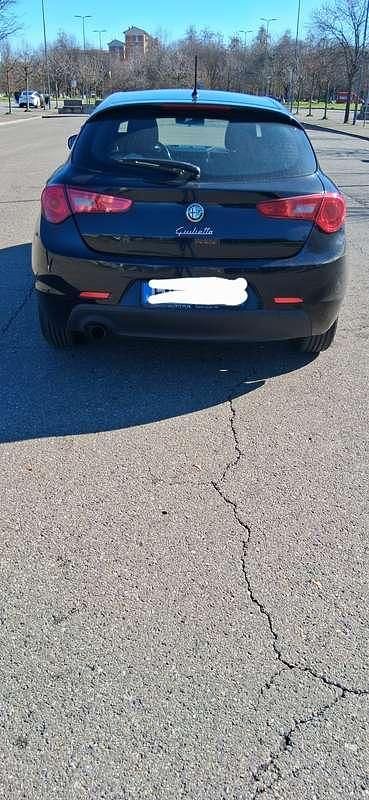 Usata Alfa Romeo Giulietta 105 CV (77 kW) 2012 Nero Utilitaria