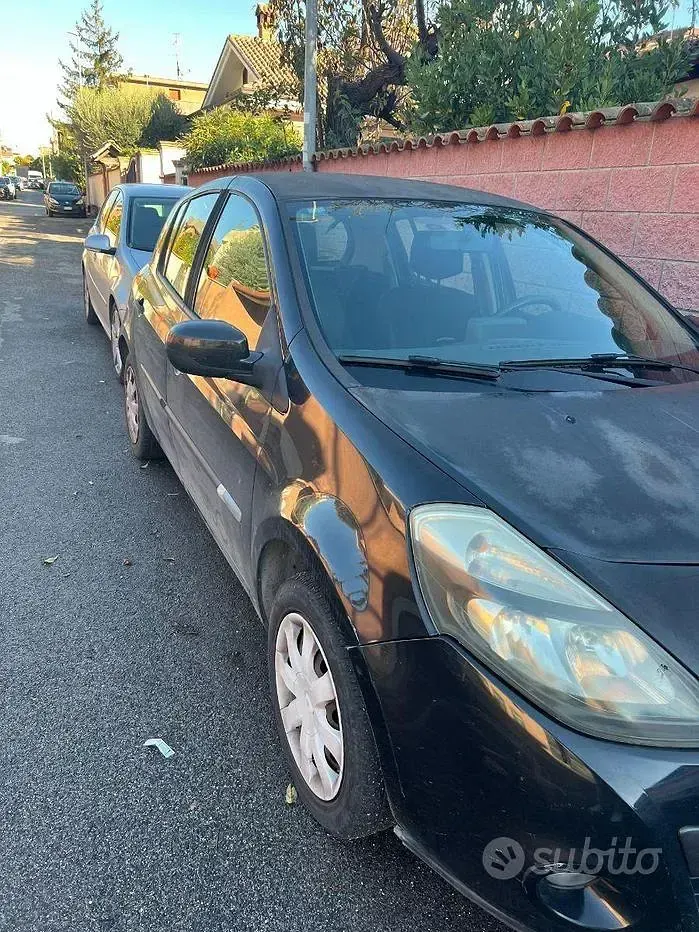 Usata Renault Clio II 85 CV (62 kW) 2009 Nero Berlina
