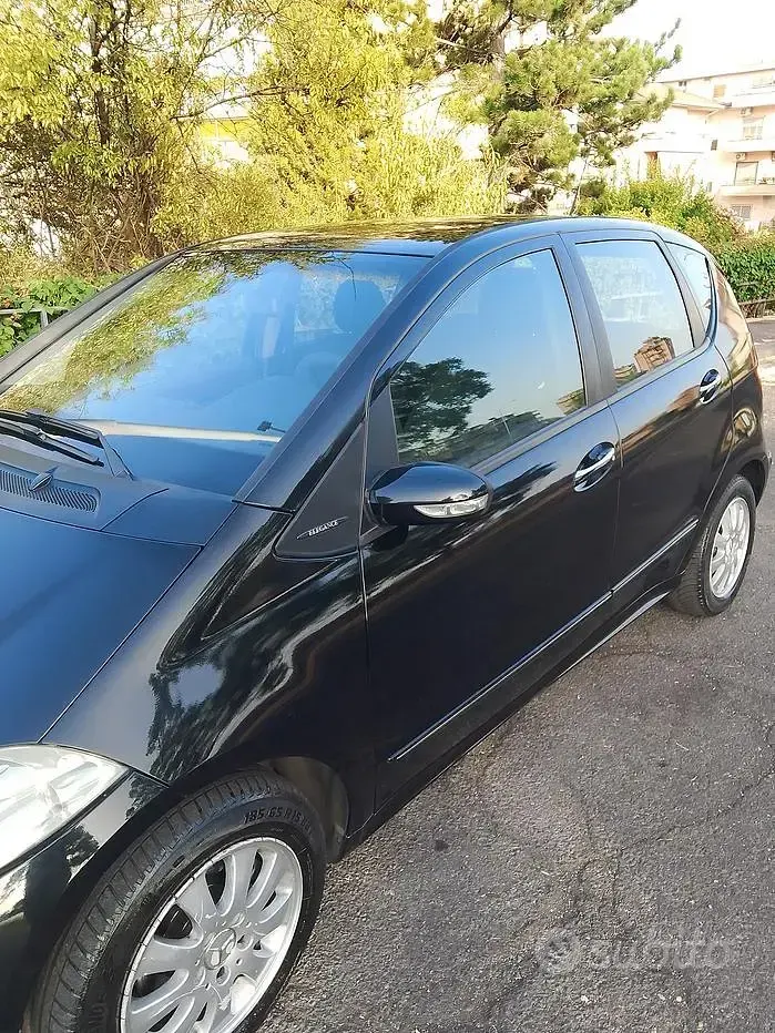 Usata Mercedes A200 95 CV (69 kW) 2007 Nero Berlina
