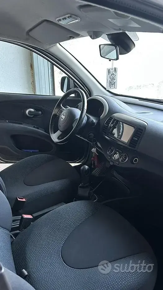 Usata Nissan Micra 86 CV (63 kW) 2010 Grigio Utilitaria