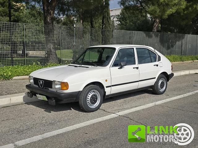 Bianco(met.) Usata 1983 Alfa Romeo Alfasud Ti Tre volumi | 8900 € - Immagine 1/4
