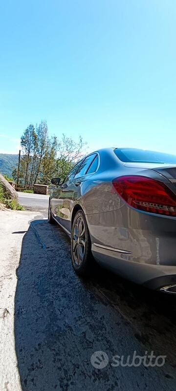 Usata Mercedes C220 170 CV (125 kW) 2015 Grigio Berlina