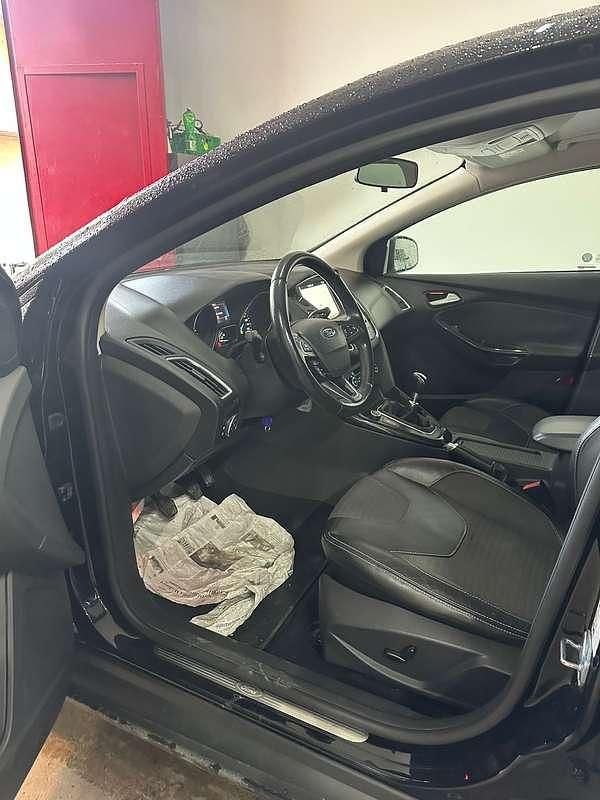 Usata Ford Focus Titanium 90 CV (66 kW) 2017 Berlina