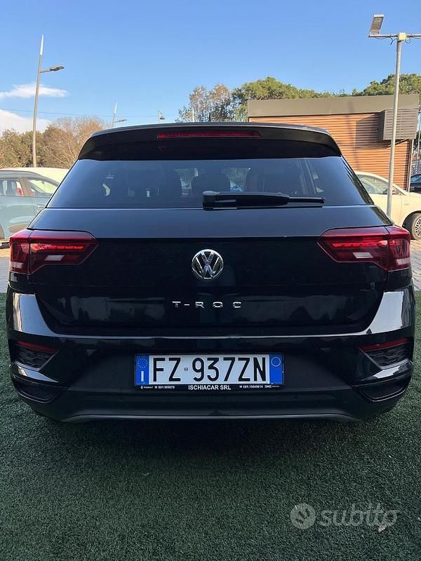 Usata VW T-Roc Advance 116 CV (85 kW) 2020 Nero SUV