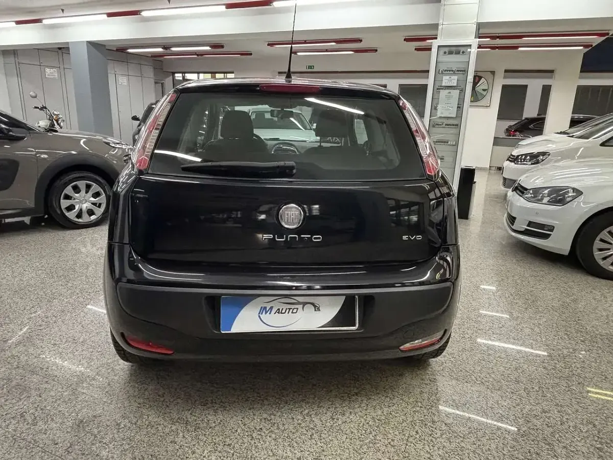 Usata Fiat Punto Evo Dynamic 90 CV (66 kW) 2010 Nero Utilitaria