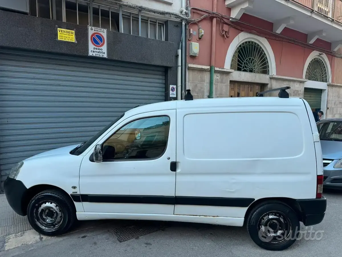 Usata Peugeot Partner 90 CV (66 kW) 2006 Bianco Monovolume