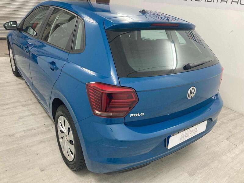 Usata VW Polo Comfortline 65 CV (47 kW) 2018 Azzurro Berlina