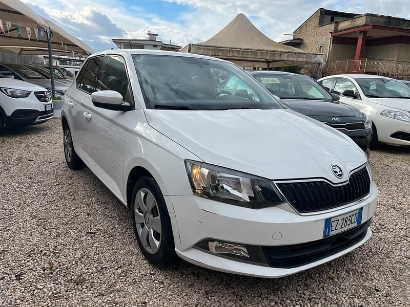 Usata Skoda Fabia 90 CV (66 kW) 2015 Bianco Berlina