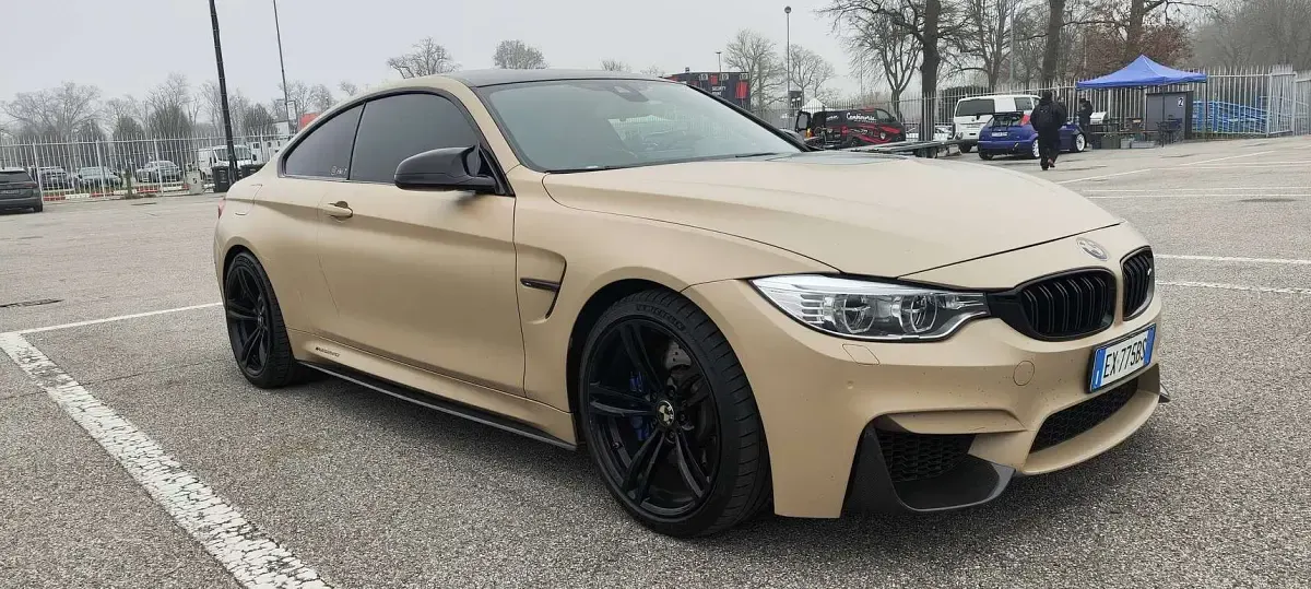 Usata BMW M4 Efficient Dynamics 431 CV (317 kW) 2014 Grigio Coupé