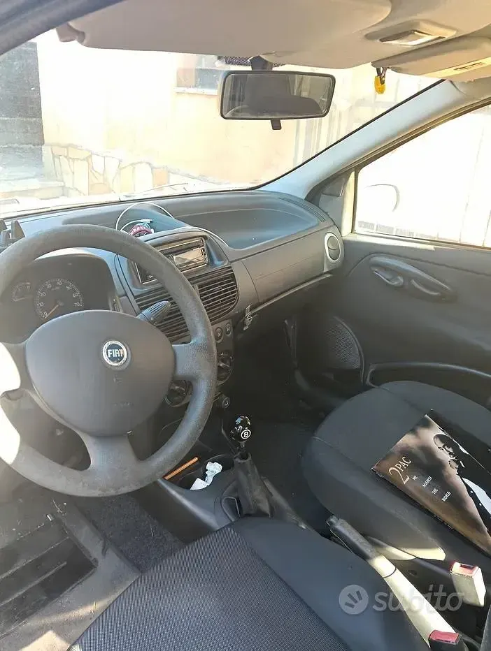 Usata Fiat Punto Classica 69 CV (50 kW) 2007 Utilitaria