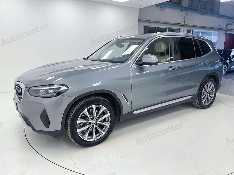Usata BMW X3 Luxury Line 190 CV (139 kW) 2022 Grigio SUV