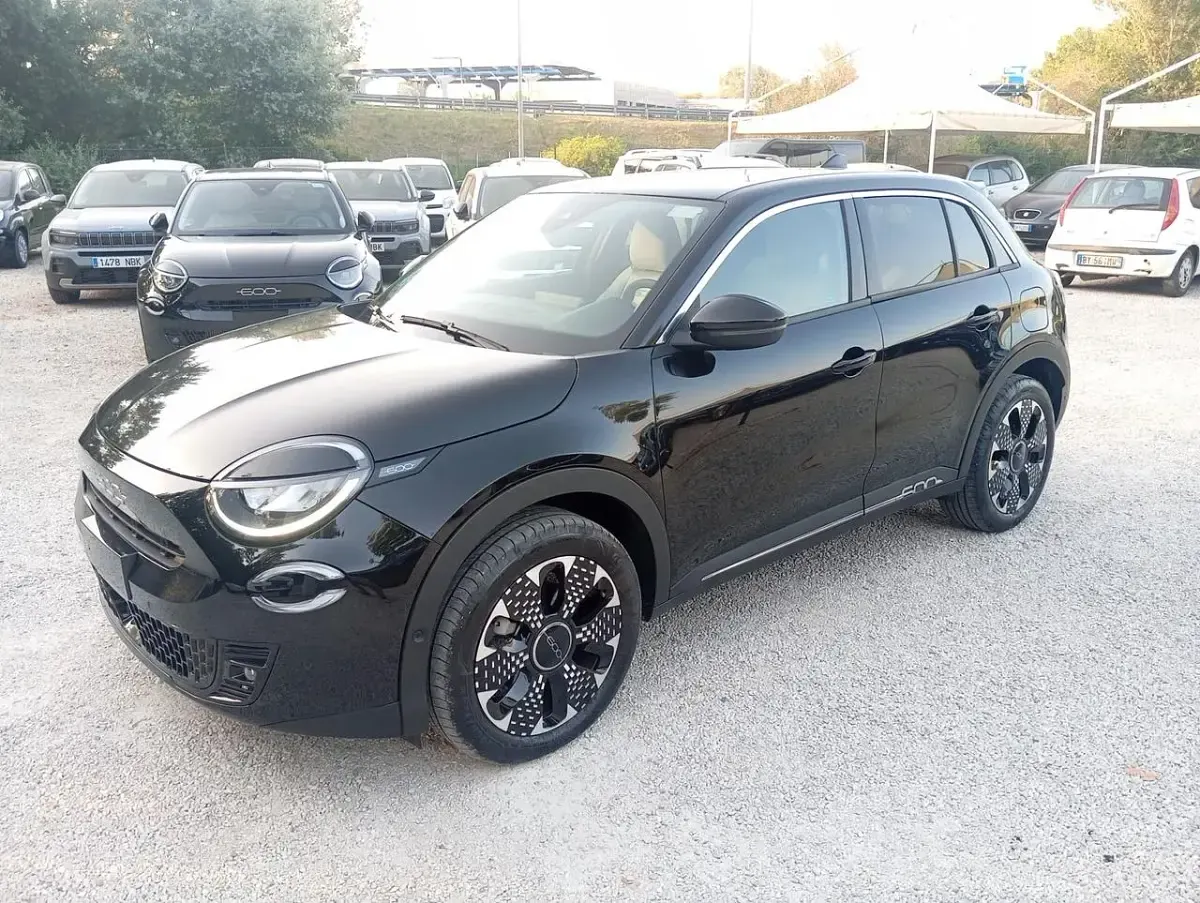 Usata Fiat 600 La Prima 100 CV (73 kW) 2025 Bianco SUV