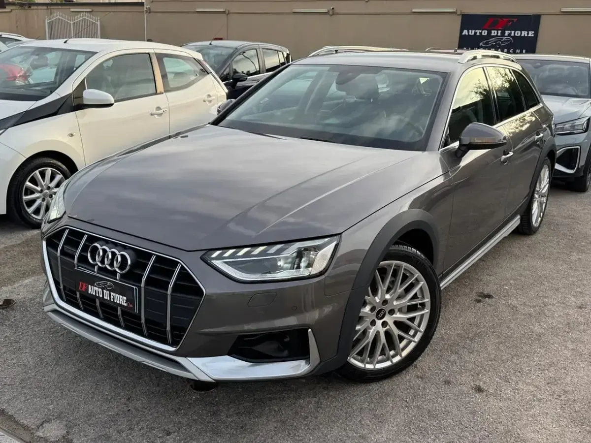 Usata Audi A4 Allroad Comfort 203 CV (149 kW) 2021 Grigio Station wagon