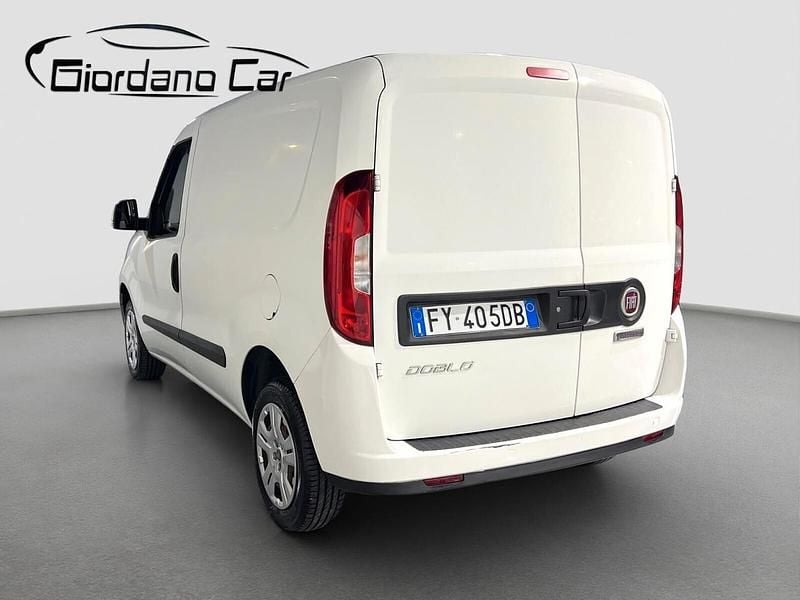 Usata Fiat Doblò 95 CV (69 kW) 2019 Bianco Monovolume