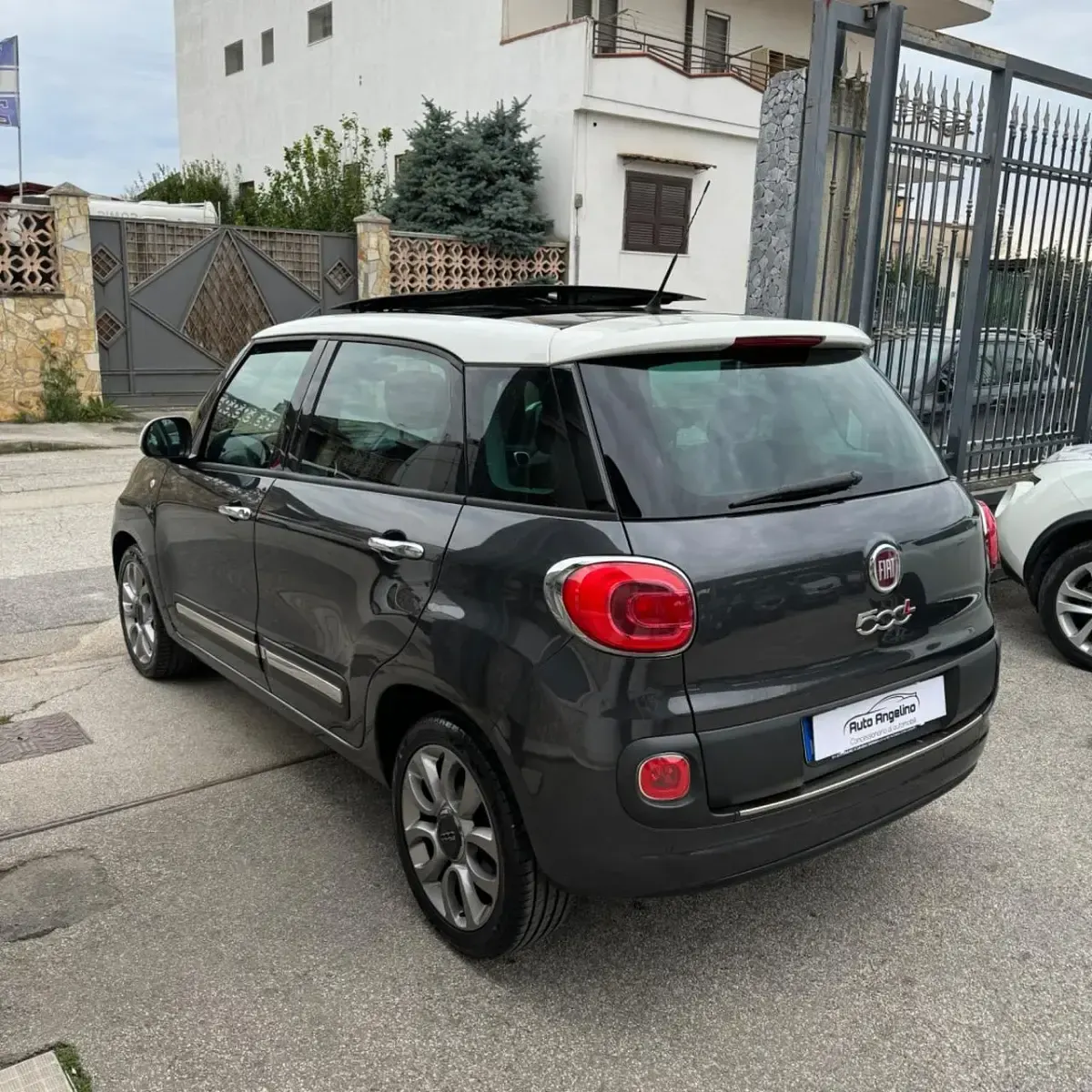 Usata Fiat 500L Trekking 85 CV (62 kW) 2014 Grigio Monovolume