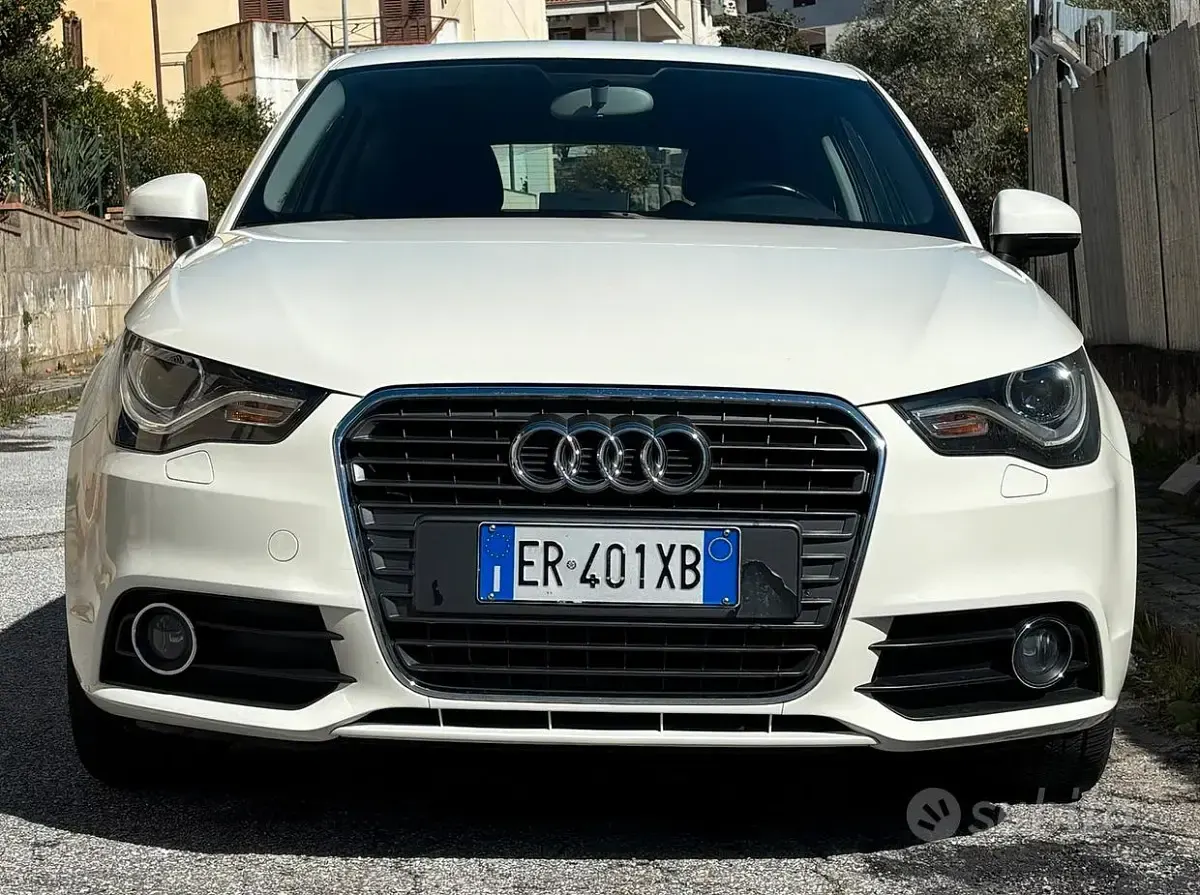 Usata Audi A1 Ambition 90 CV (66 kW) 2013 Bianco Utilitaria